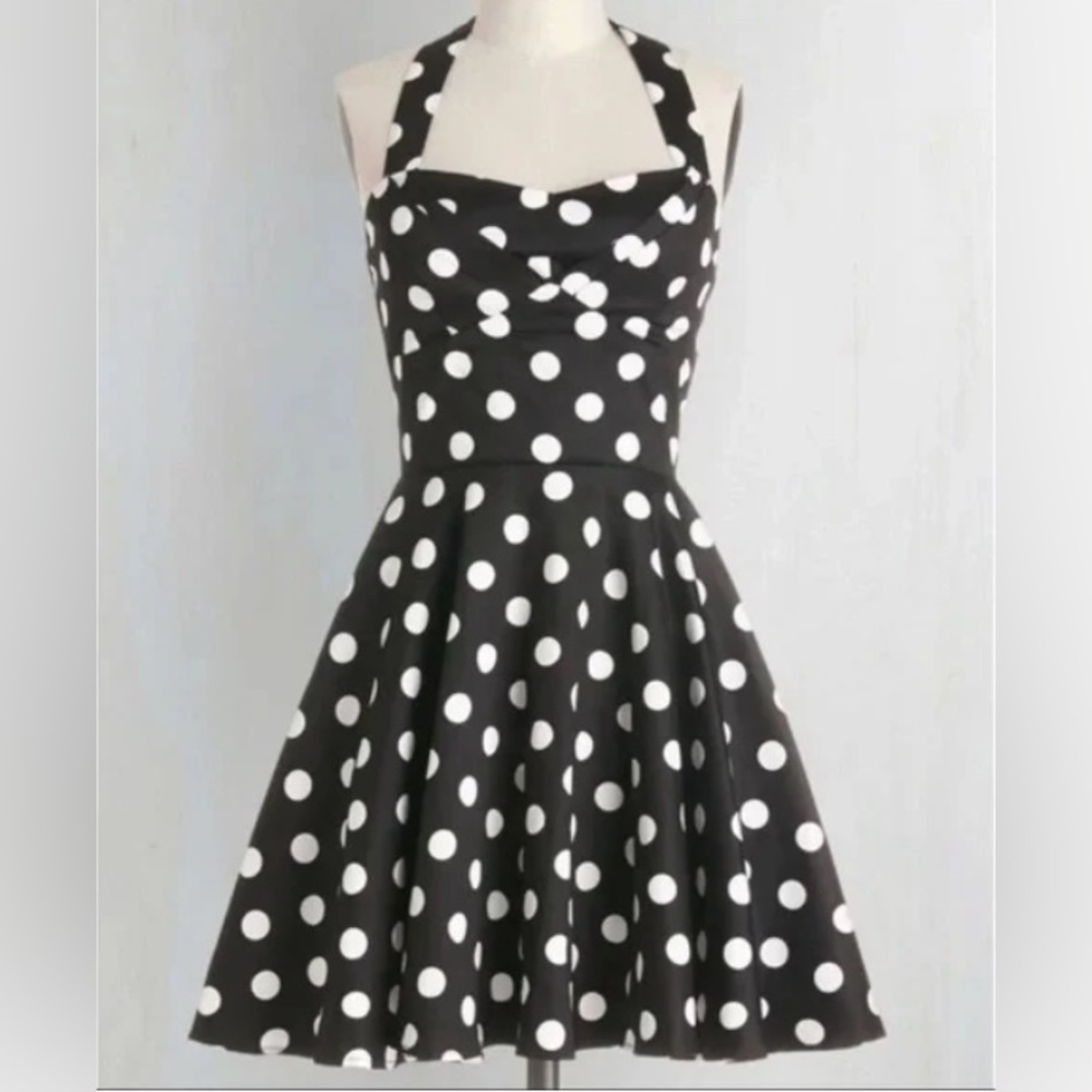 Black and White Polka Dot Pin Up 50’s Retro Dress